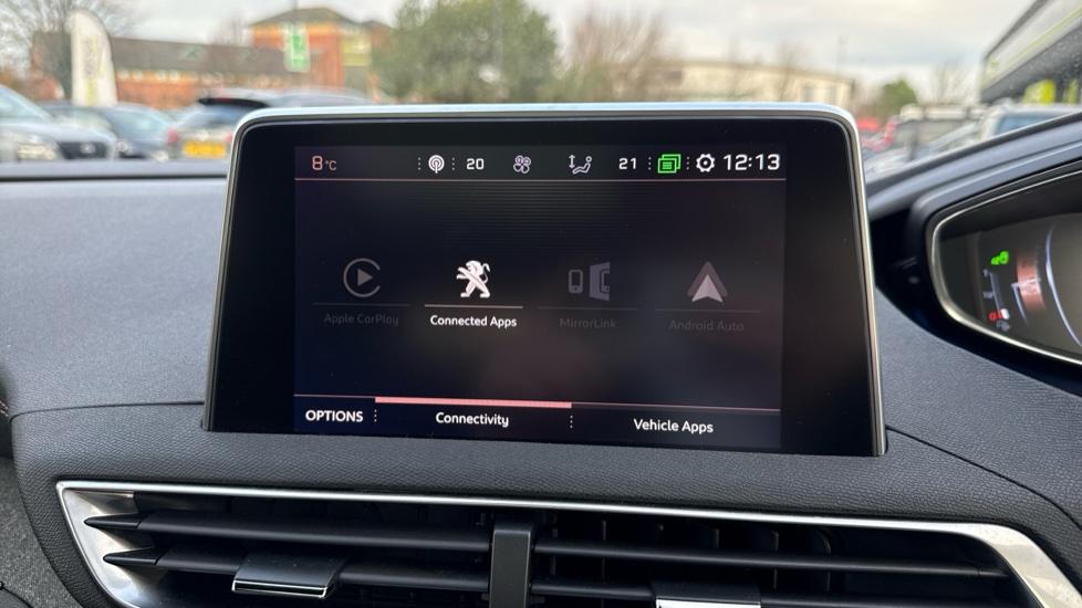 Apple Car Play & Android Auto