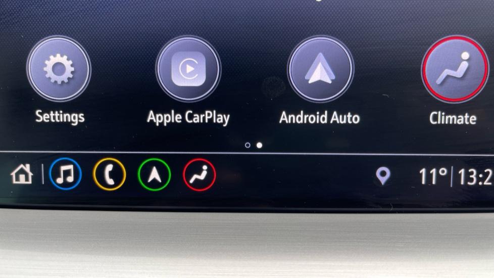 Apple Car Play & Android Auto