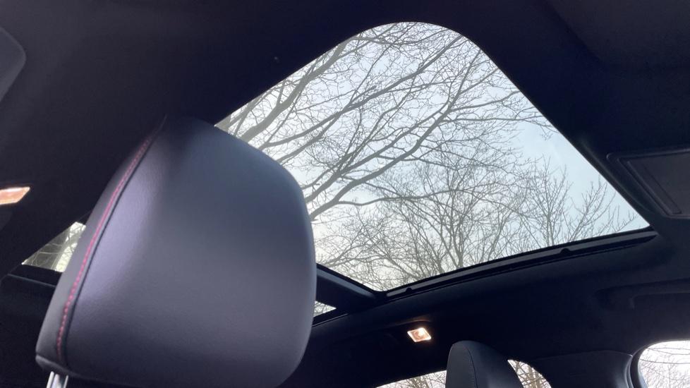 Sliding Panoramic Sunroof 