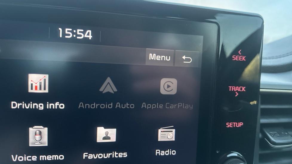 Apple Car Play & Android Auto