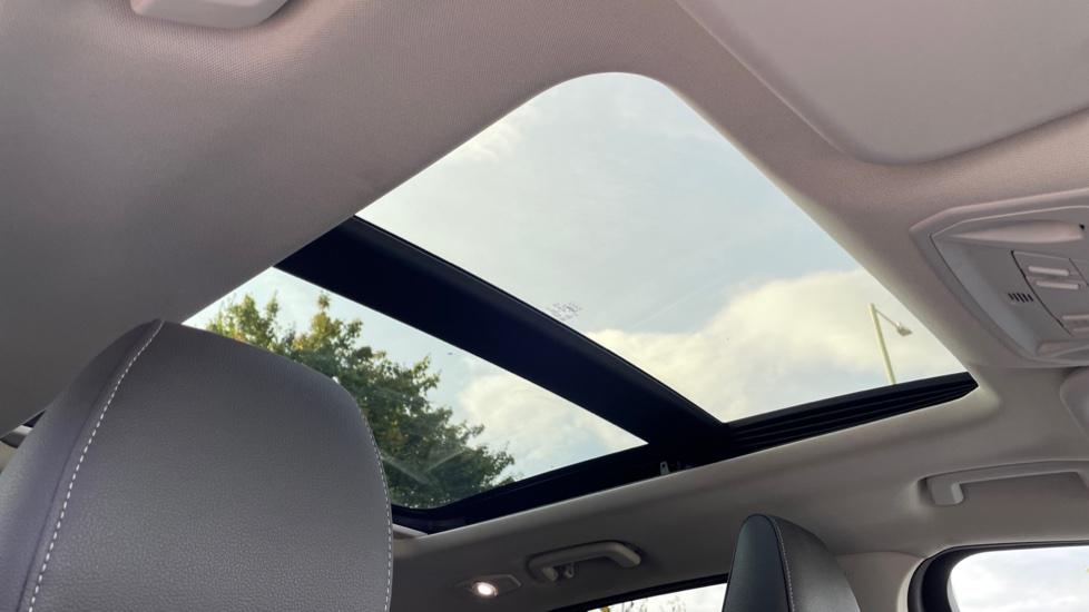 Sliding Panoramic Sunroof 