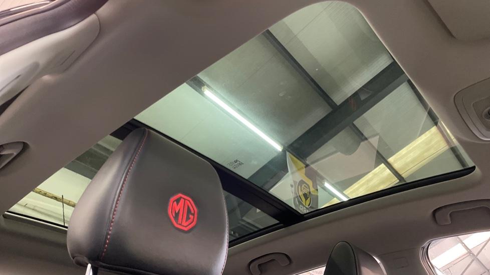 Sliding Panoramic Sunroof 