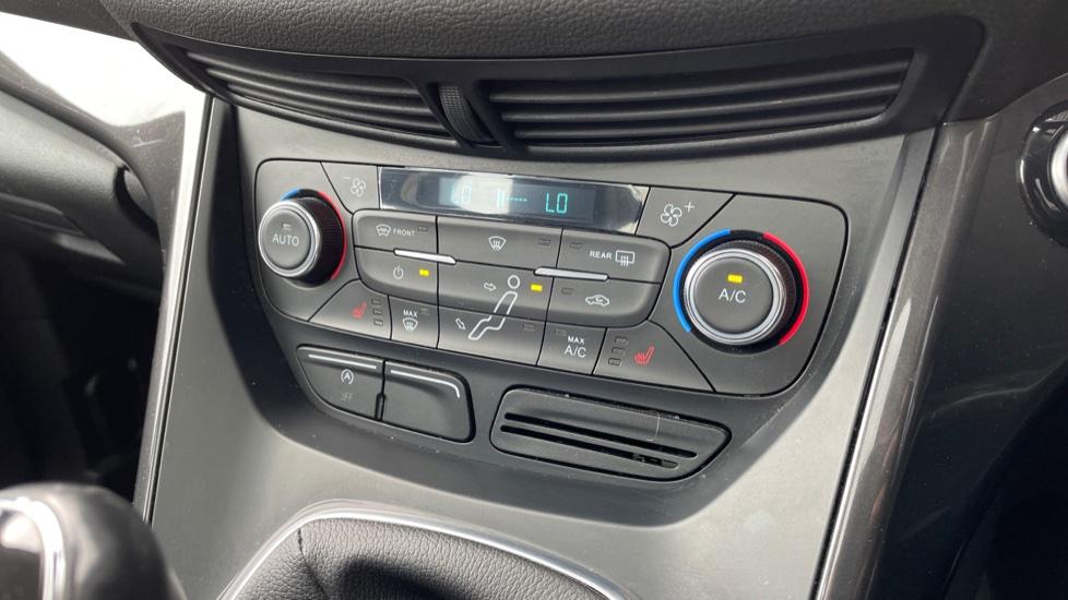 Dual Zone Climate Control 