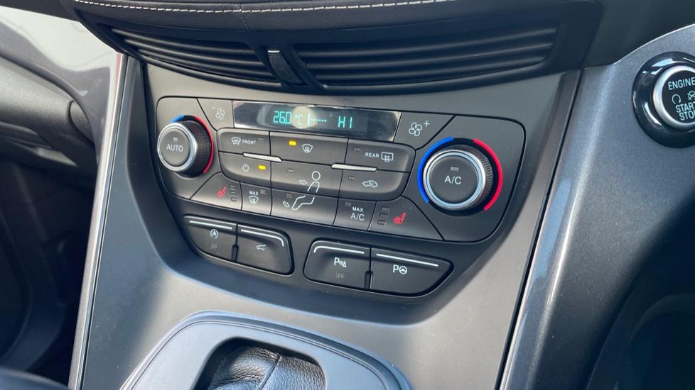 Dual Zone Climate Control 