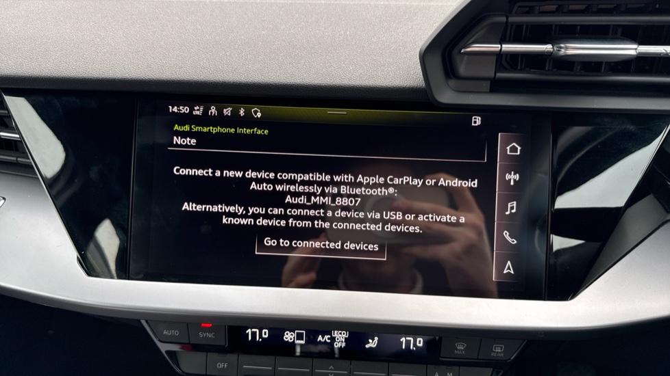 Apple Car Play & Android Auto