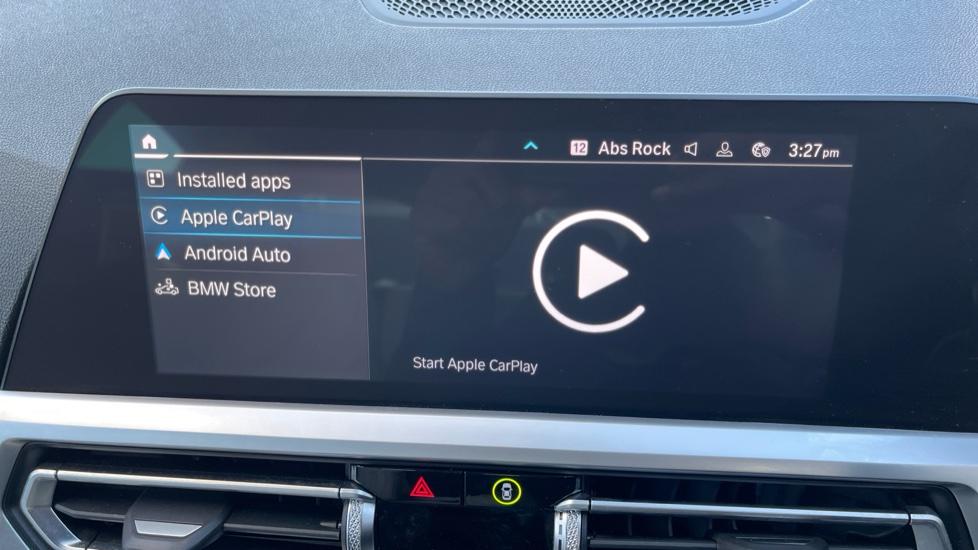 Apple Car Play & Android Auto