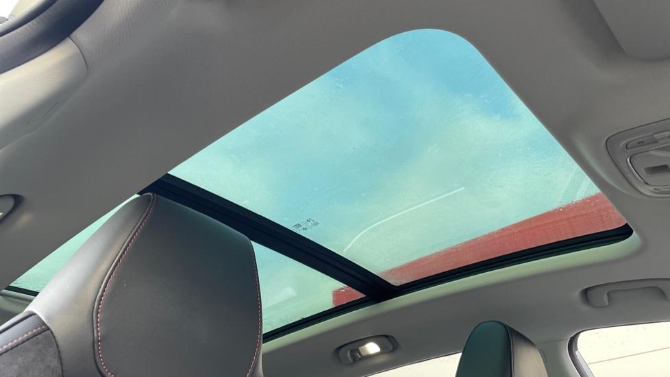 Sliding Panoramic Sunroof 