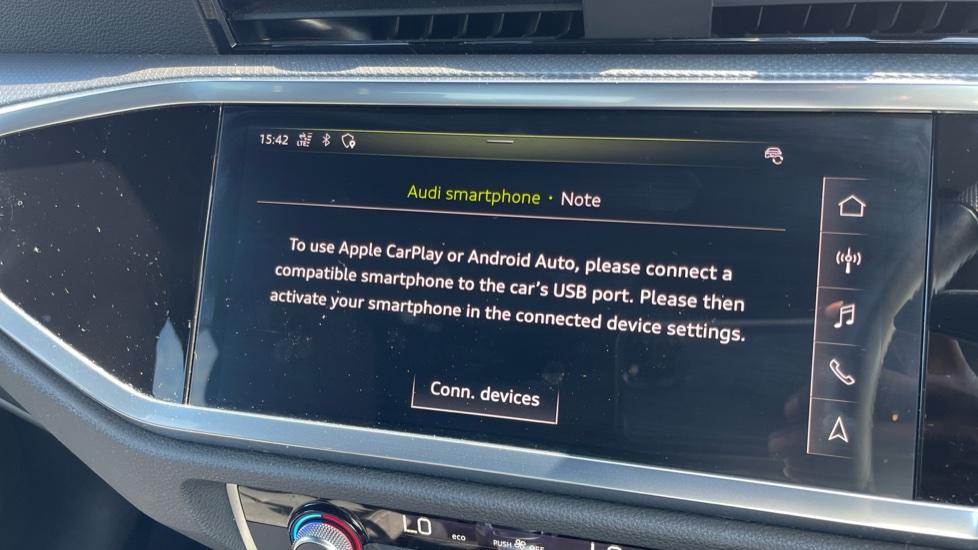 Apple Car Play & Android Auto