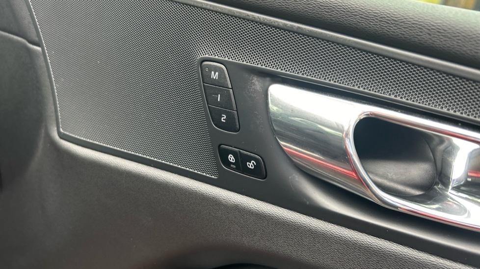 Seat memory