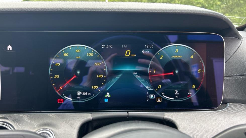 Customisable driver displays 