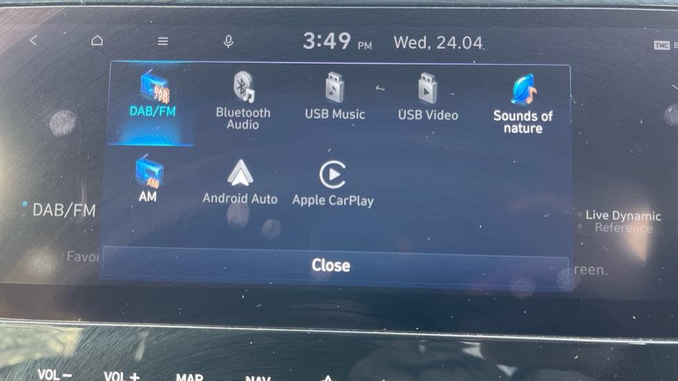 Apple Car Play & Android Auto