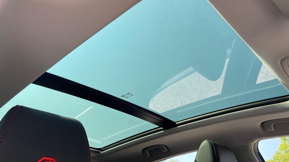 Sliding Panoramic Sunroof 