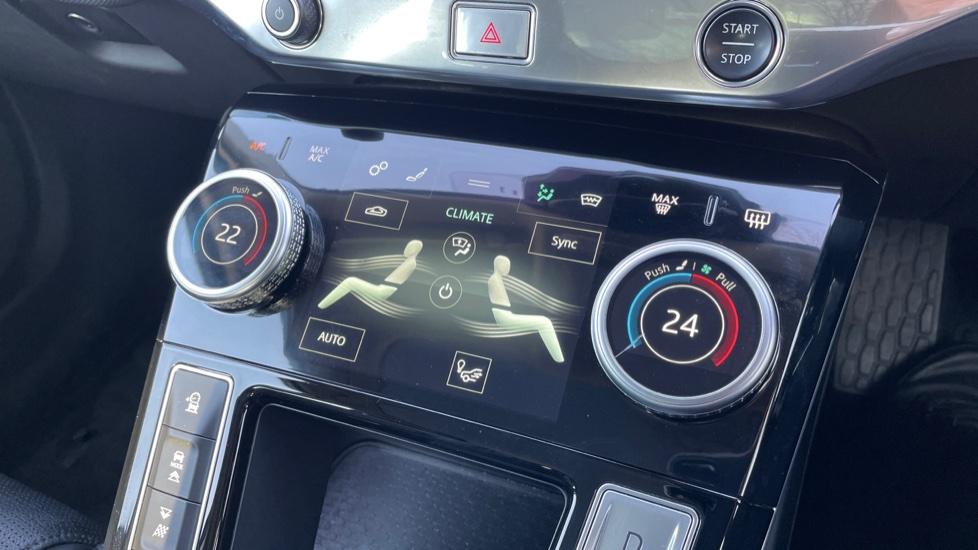 Dual Zone Climate Control 