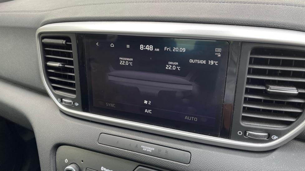 Dual Zone Climate Control 