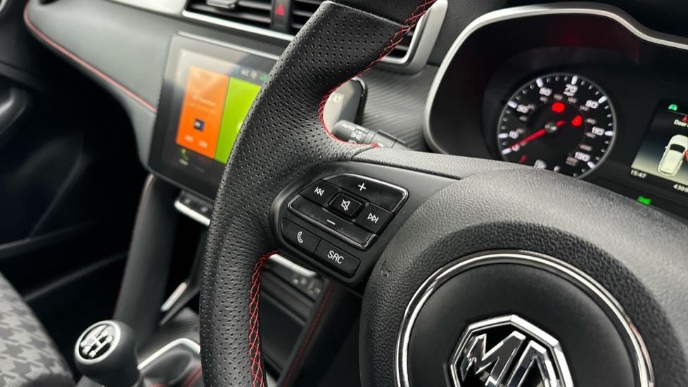 steering wheel mounted controls