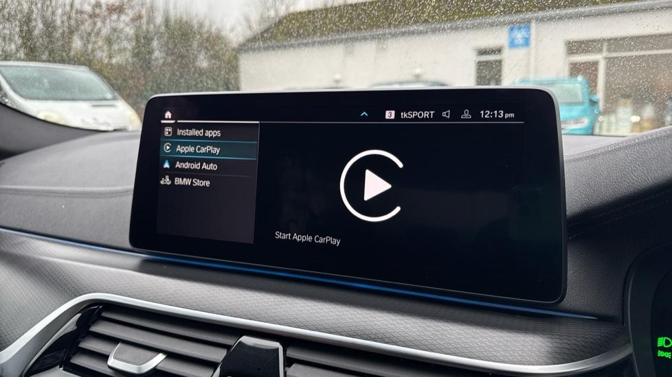 Apple Car Play & Android Auto