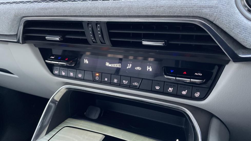 Dual Zone Climate Control 