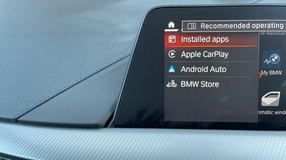 Apple Car Play & Android Auto