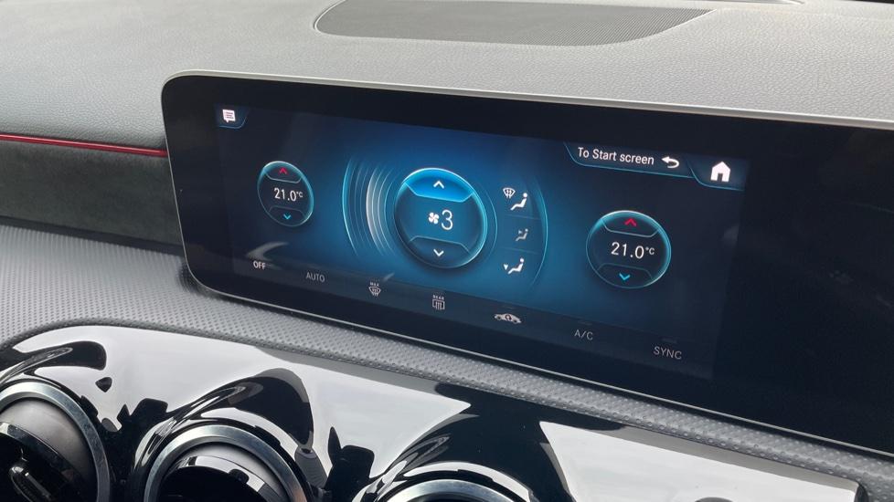 Dual Zone Climate Control 