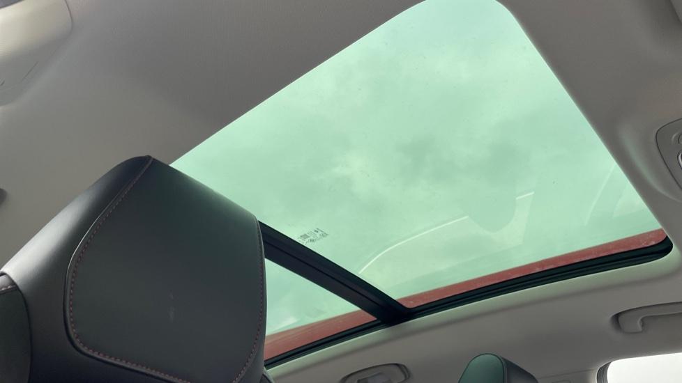 Sliding Panoramic Sunroof 