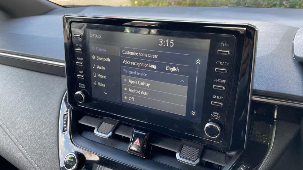 Apple Car Play & Android Auto