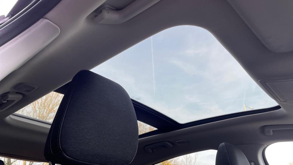 Sliding Panoramic Sunroof 