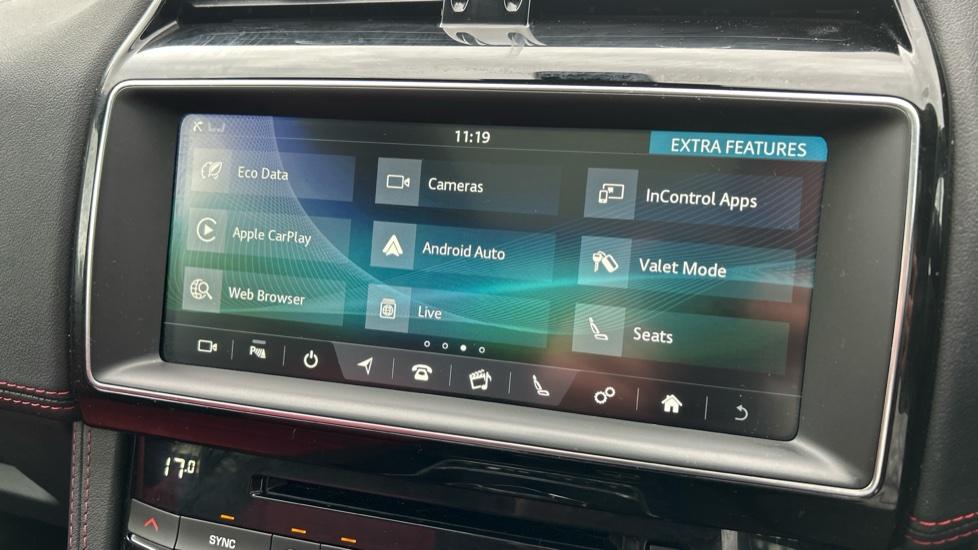 Apple Car Play & Android Auto