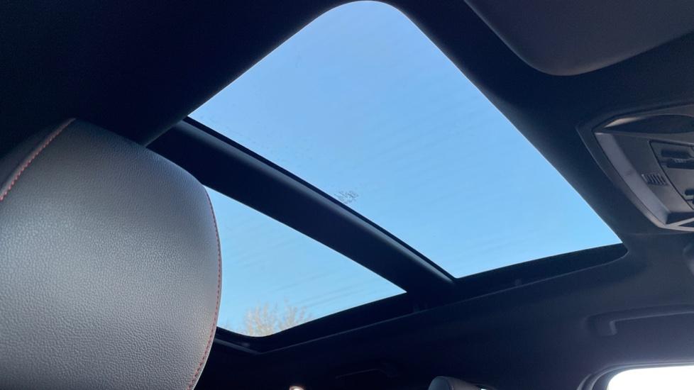 Sliding Panoramic Sunroof 