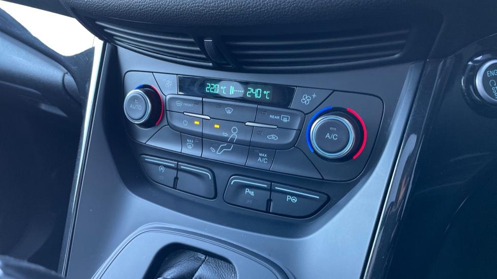 Dual Zone Climate Control 