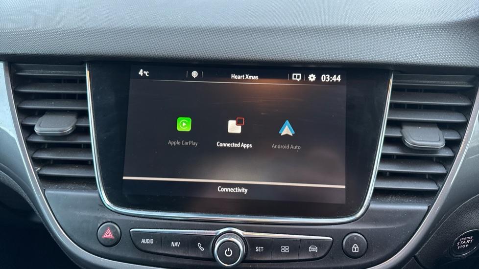 Apple Car Play & Android Auto