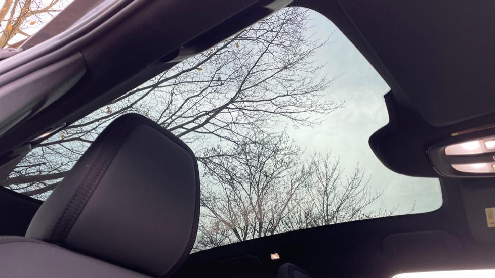 Fixed Panoramic Sunroof 