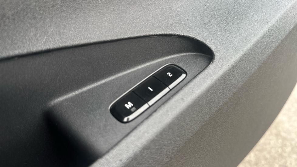 Seat memory