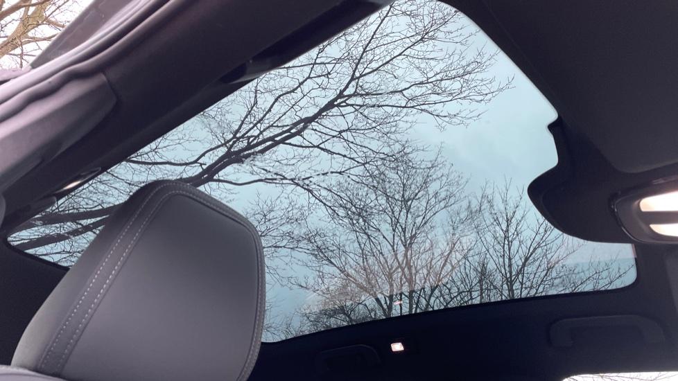 Fixed Panoramic Sunroof 