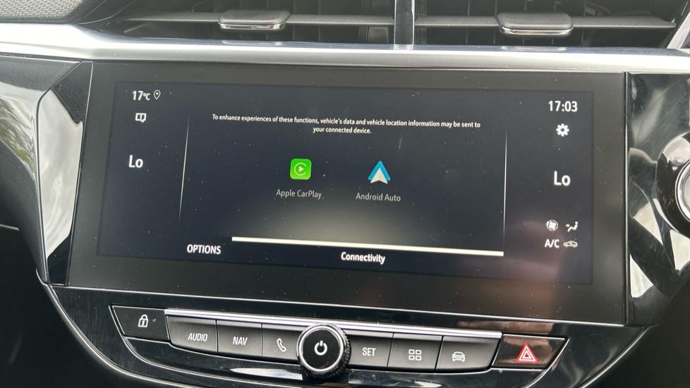 Apple Car Play & Android Auto