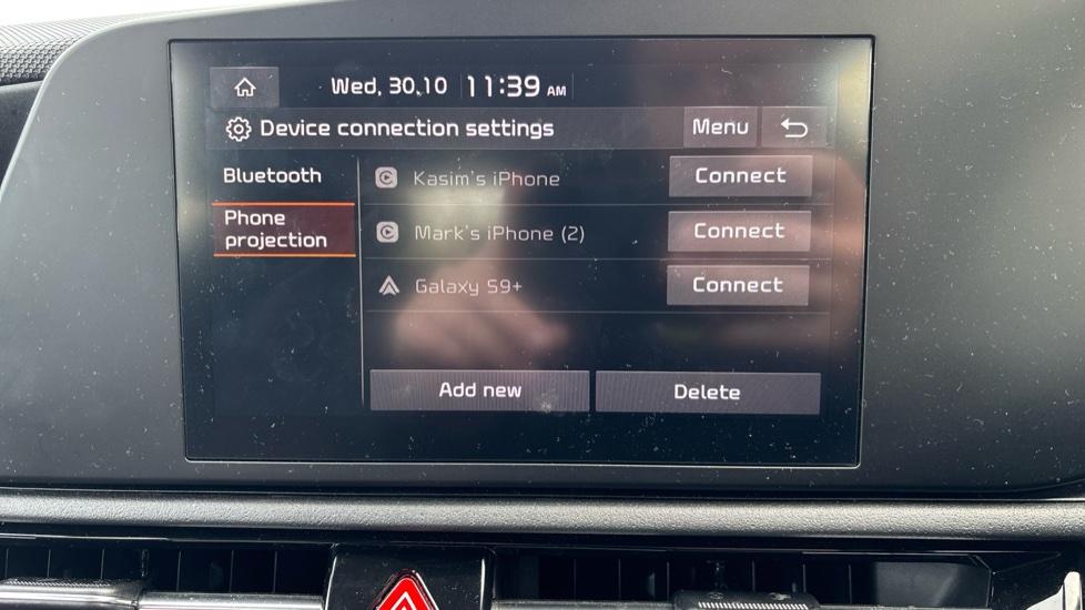 Apple Car Play & Android Auto