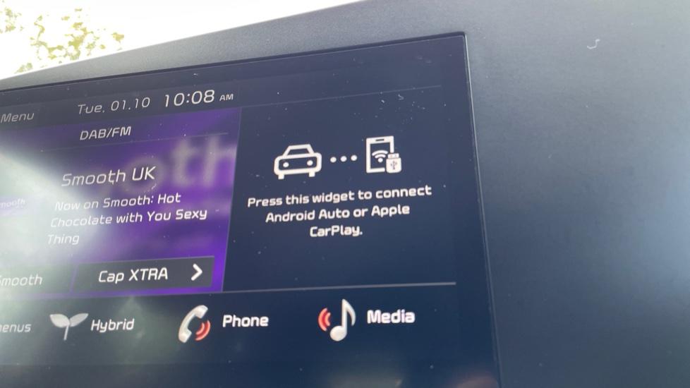 Apple Car Play & Android Auto