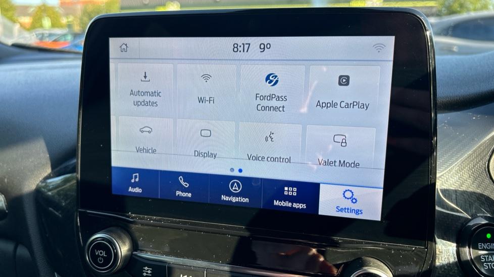 Apple Car Play & Android Auto