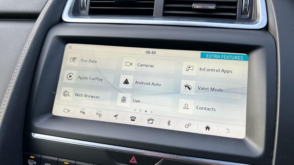 Apple Car Play & Android Auto