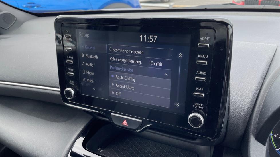 Apple Car Play & Android Auto