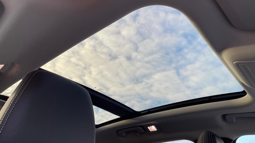 Sliding Panoramic Sunroof 