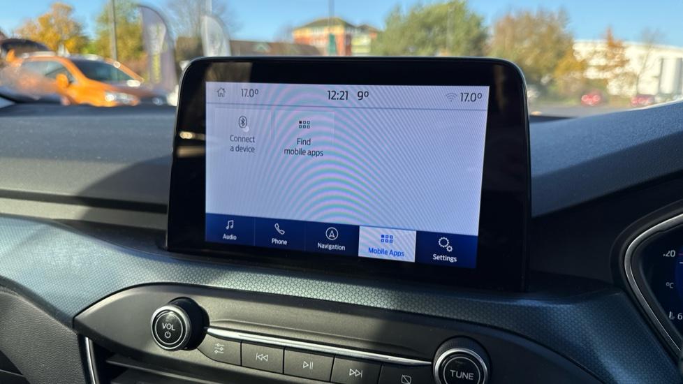 Apple Car Play & Android Auto