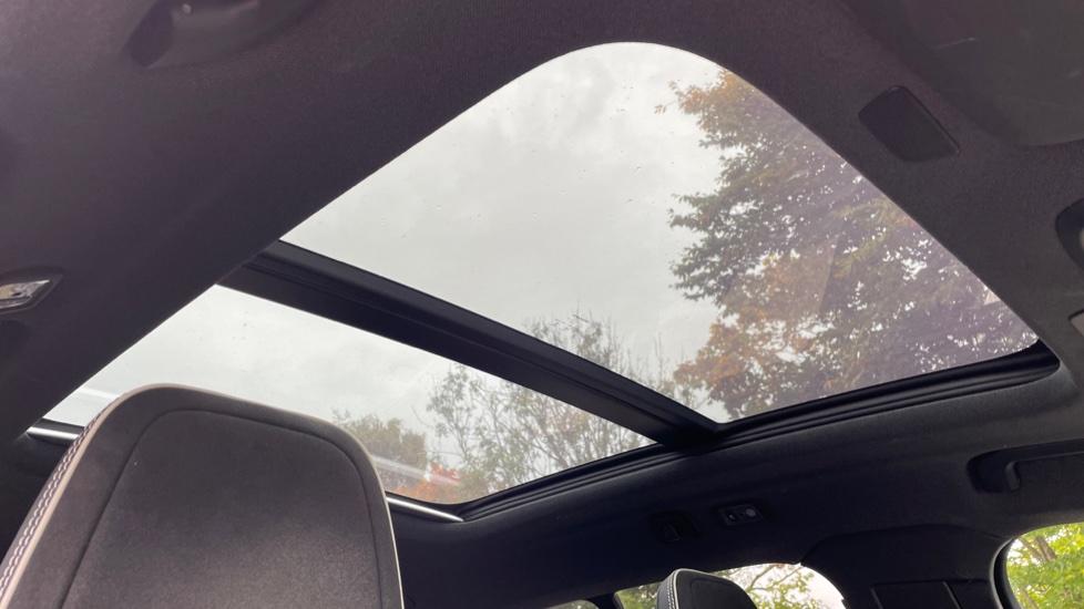 Sliding Panoramic Sunroof 