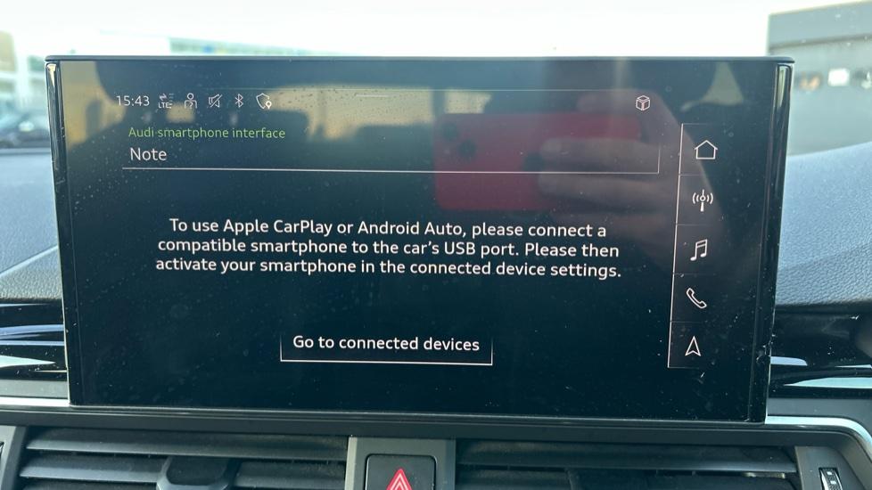 Apple Car Play & Android Auto