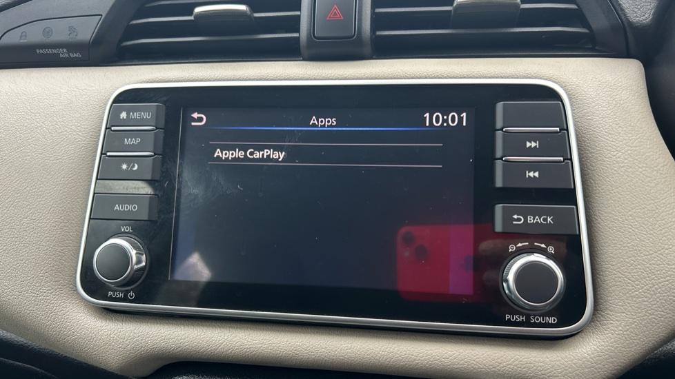 Apple Car Play