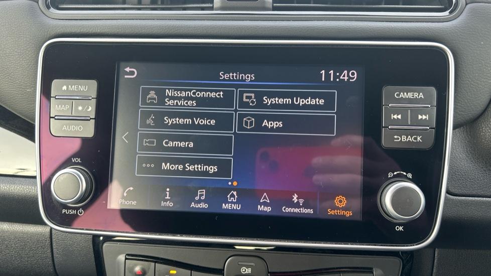 Apple Car Play & Android Auto