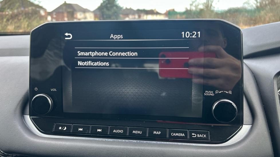 Apple Car Play & Android Auto