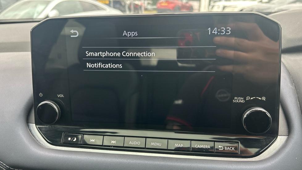 Apple Car Play & Android Auto