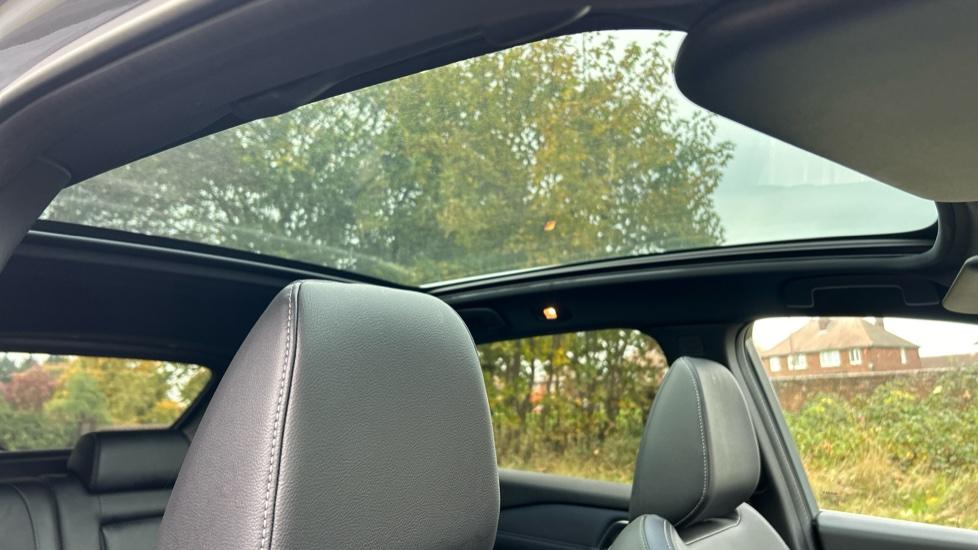 Panoramic Roof