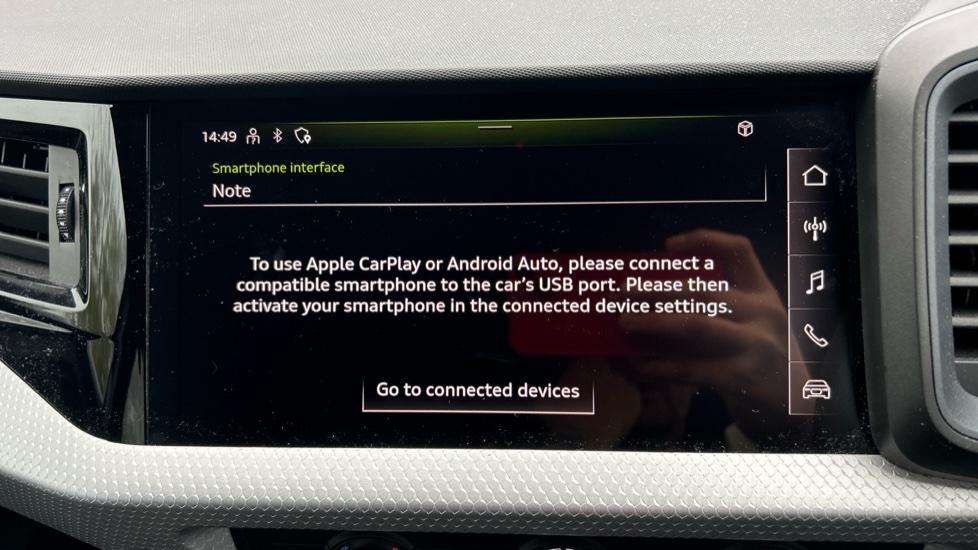 Apple Car Play & Android Auto