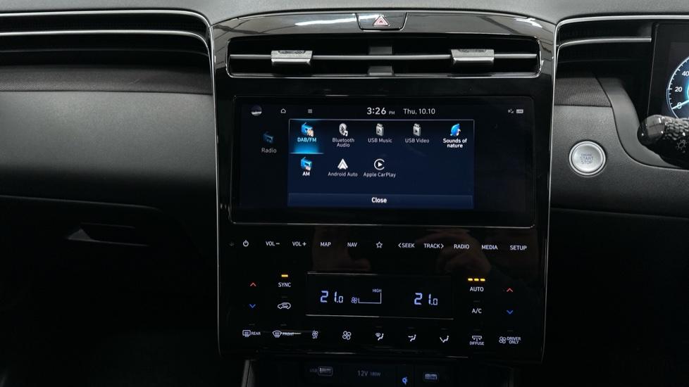 Apple Car Play & Android Auto